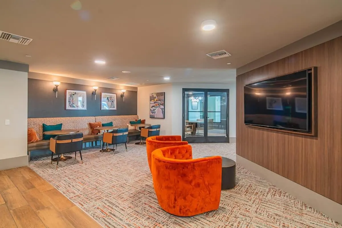 شقة Peaceful 1Br Kierland Common, Tpc Golf, Pool, Gym, W-D سكوتسدايل
